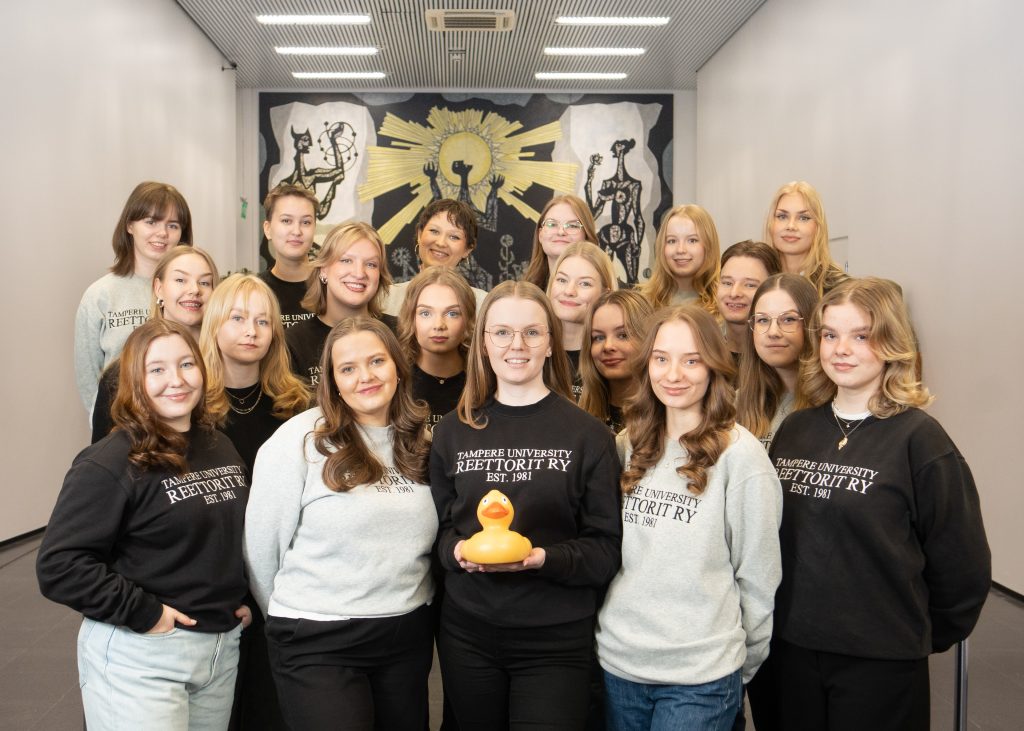 Kuvassa Reettorit ry:n vuoden 2025 hallitus.